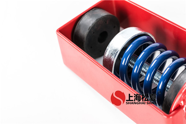 彈簧減震器解決了冷卻塔的振動問題。